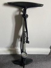 Halfords Track Pump