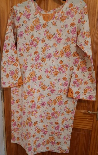 Shalwar kameez suit - kameez, with