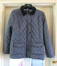 Ladies quilted fully lined grey jacket by Urban Diva size-L.