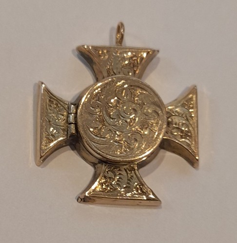 Antique 9ct gold maltese cross - 9ct,