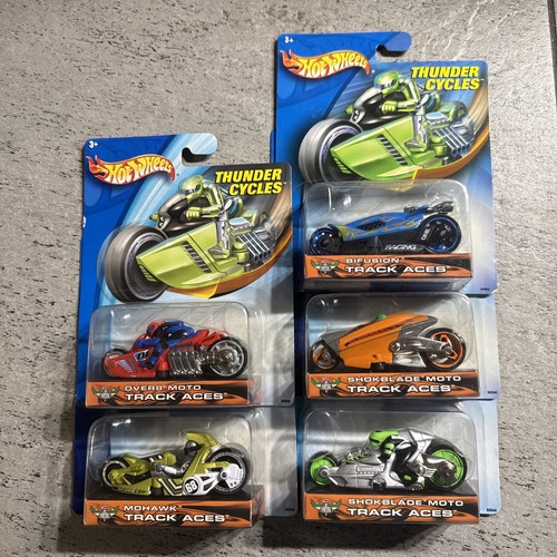 2003 hot wheels - thunder, cycles