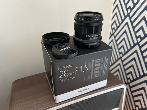 Voigtlander 28mm 5 - 28mm, f/1.5