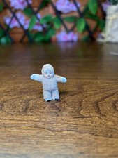 Standing Sitter Snowbaby Snow