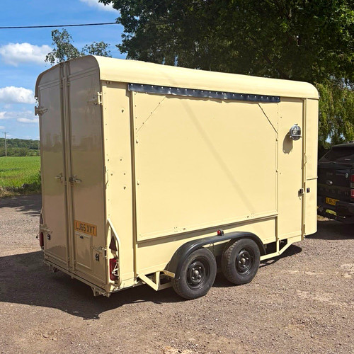 Mobile cocktail bar - mobile,