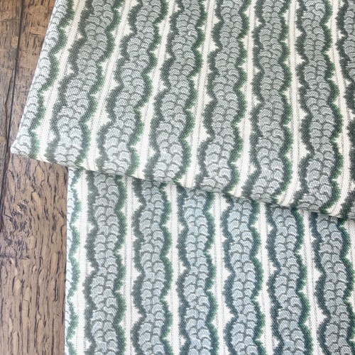 1805 pressed fern - 1805.pressed, grey