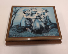 Authentic Vintage Hummel Musical Jewellery Box (Working)