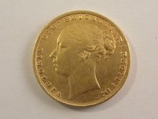 1876 22ct Gold FULL SOVEREIGN.