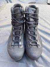British Army Black Aku Boots - UK 10M - Goretex Combat Boots - B230