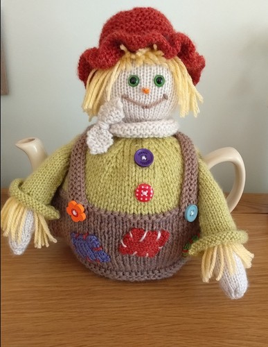 Scarecrow tea cosy - scarecrow,
