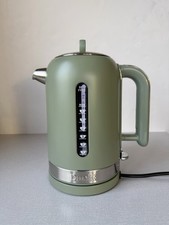 Dualit Classic Kettle in new Green Sage
