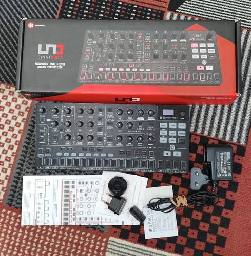 Multimedia uno synth pro - ik,