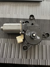 130821940 front power window