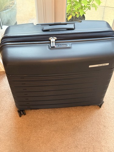 Samsonite elevation plus large - samsonite,