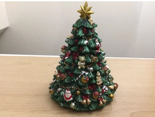 Musical christmas tree - musical,