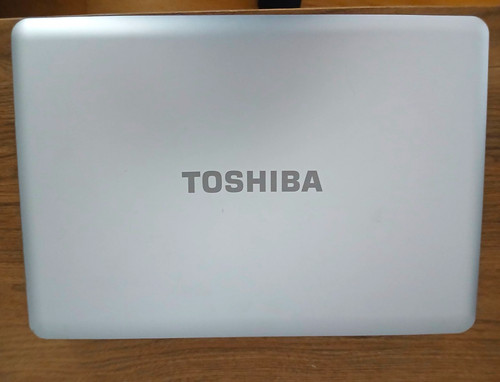 Toshiba satellite l450d - toshiba,