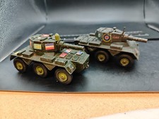 2 VINTAGE 1970s GREEN ARMY 6