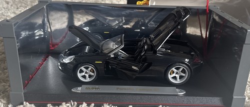 Maisto scale porsche - 1:18,