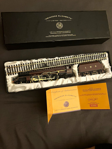 Hornby r2215 gold - r2215, plated