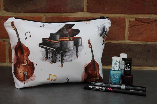 Lined grand piano - piano,, sax,