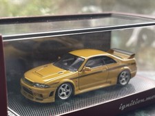 1:64 Ignition Model Nissan