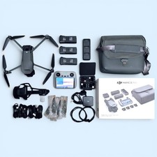 DJI Mavic 3 Pro Fly More Combo