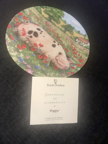 Royal doulton pigs - doulton, in