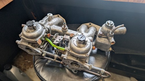 Stromberg carbs and manifold - carbs,