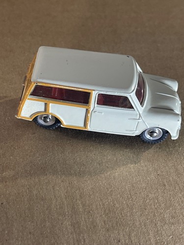Dinky toys 197 morris - morris, mini