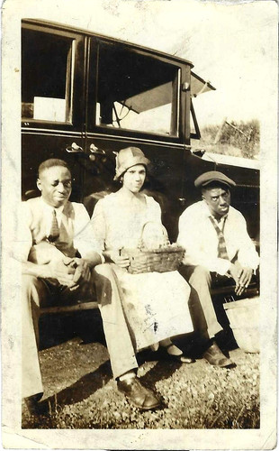Vintage 1920s snapshot - 1920s,