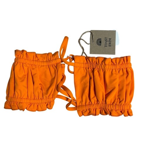 Nwt toast signature ruffle - signature,