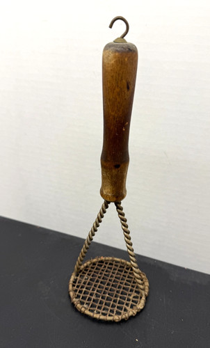 Antique primitive kitchen - primitive, wire