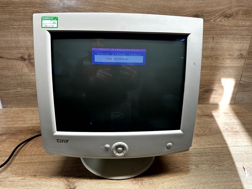 Tiny 775n 17n crt - tiny, 17n-p