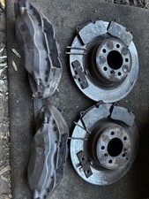 Range Rover Vogue L332 V8 Front Brembo 4 Piston Callipers 344mm Disc S/Repairs