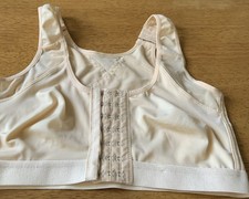 Front Fastening Comfort Straps