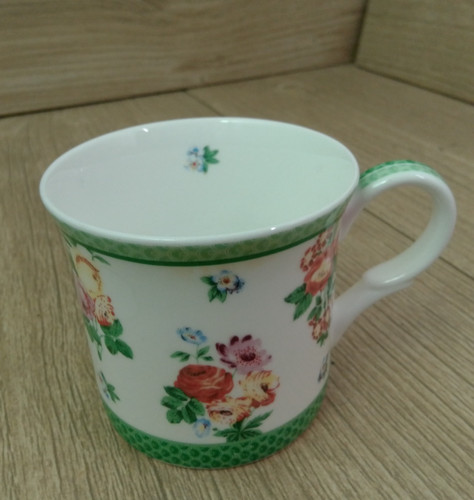 Floral mug bone china - v&a,