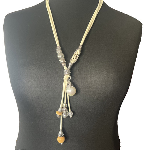 Arty lagenlook tassel bead - lagenlook,