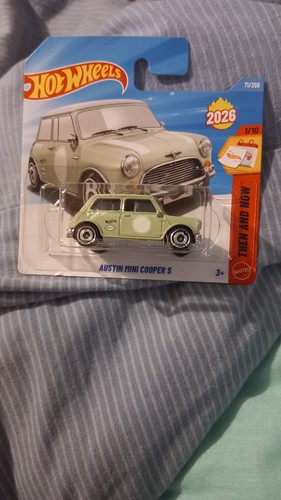 Hot wheels austin mini cooper - hot,