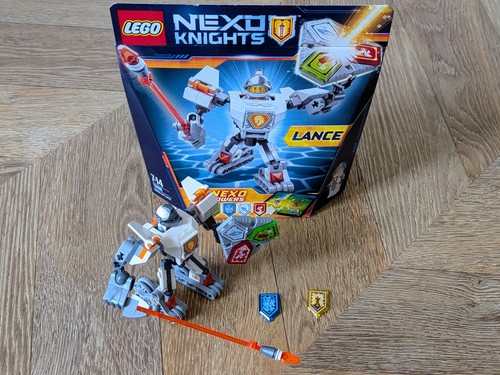 Lego nexo knights - nexo, battle