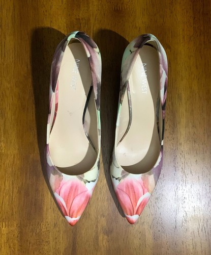 Women size nine - us,