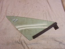 Porsche 944 Cabriolet Right Front Quarter Glass 94154290210