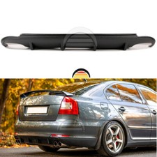 Diffuser lip for rear bumper
