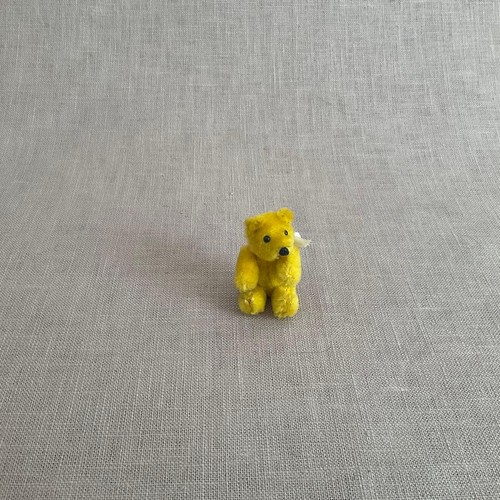 Schuco yellow teddy bear west - teddy,