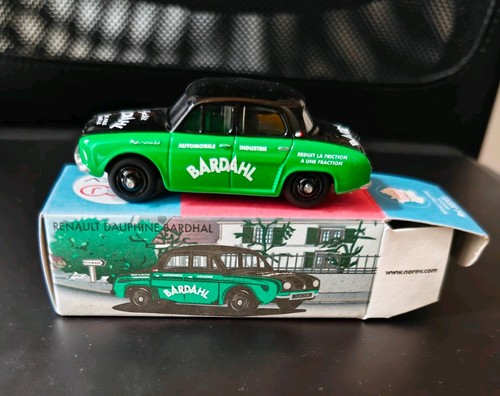 Diecast car renault - diecast,