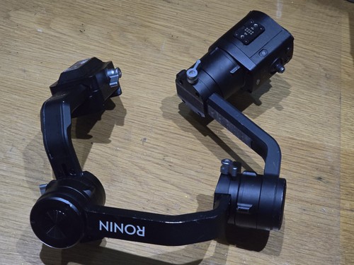 Dji ronin gimbal stabilizer - gimbal,