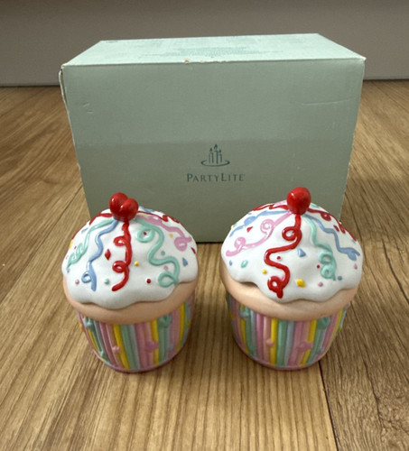 Partylite celebration cupcake - partylite,