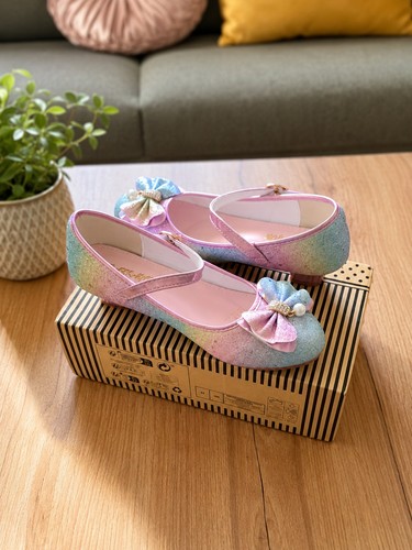 Girl sparkly rainbow party - girl,