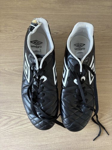 Umbro speciali football boots - football,