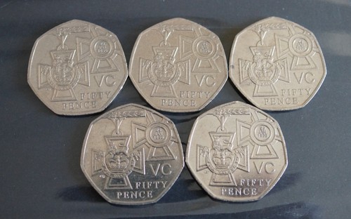2006 rare 50p coin - ×,