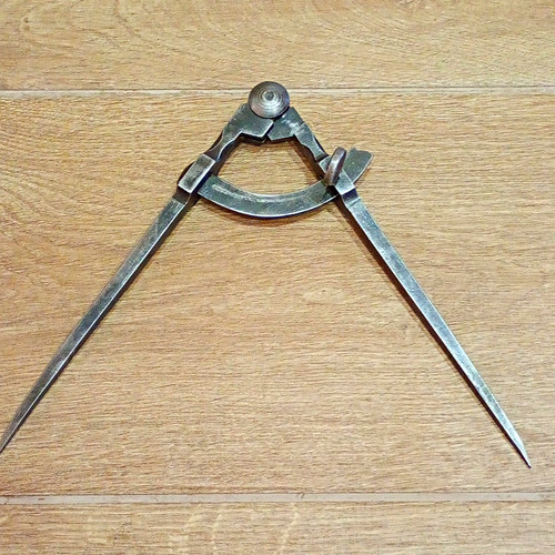 Steel vintage point dividers - steel,