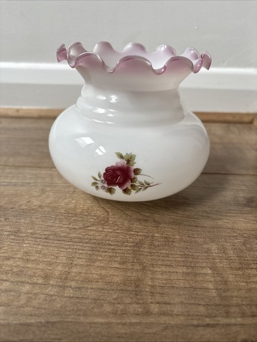 Vintage ruffled milk glass - milk,